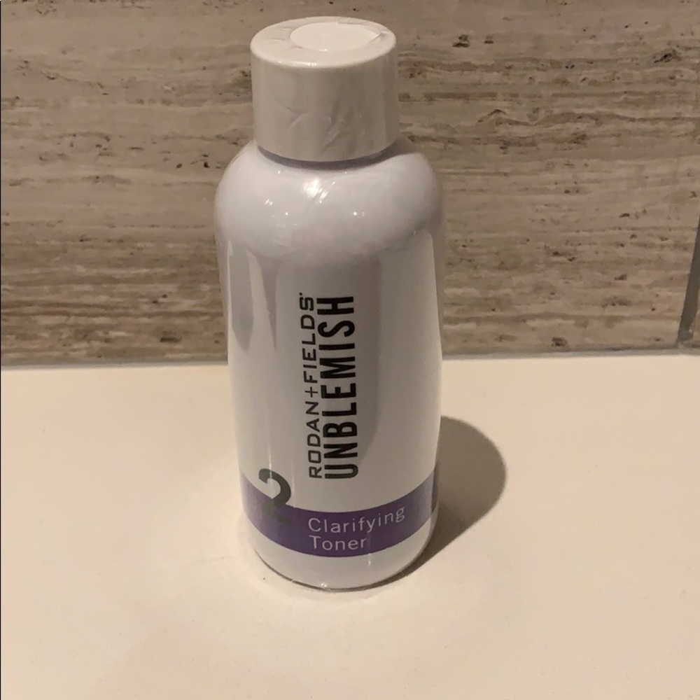 Rodan + Fields Unblemish Clarifying Toner